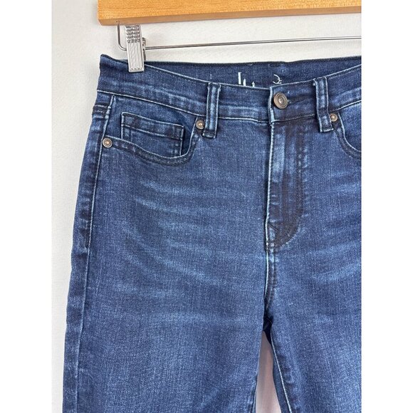 Women’s DG2 Size Petite 6 Dark Washed Blue Skinny Jeans - Picture 2 of 6